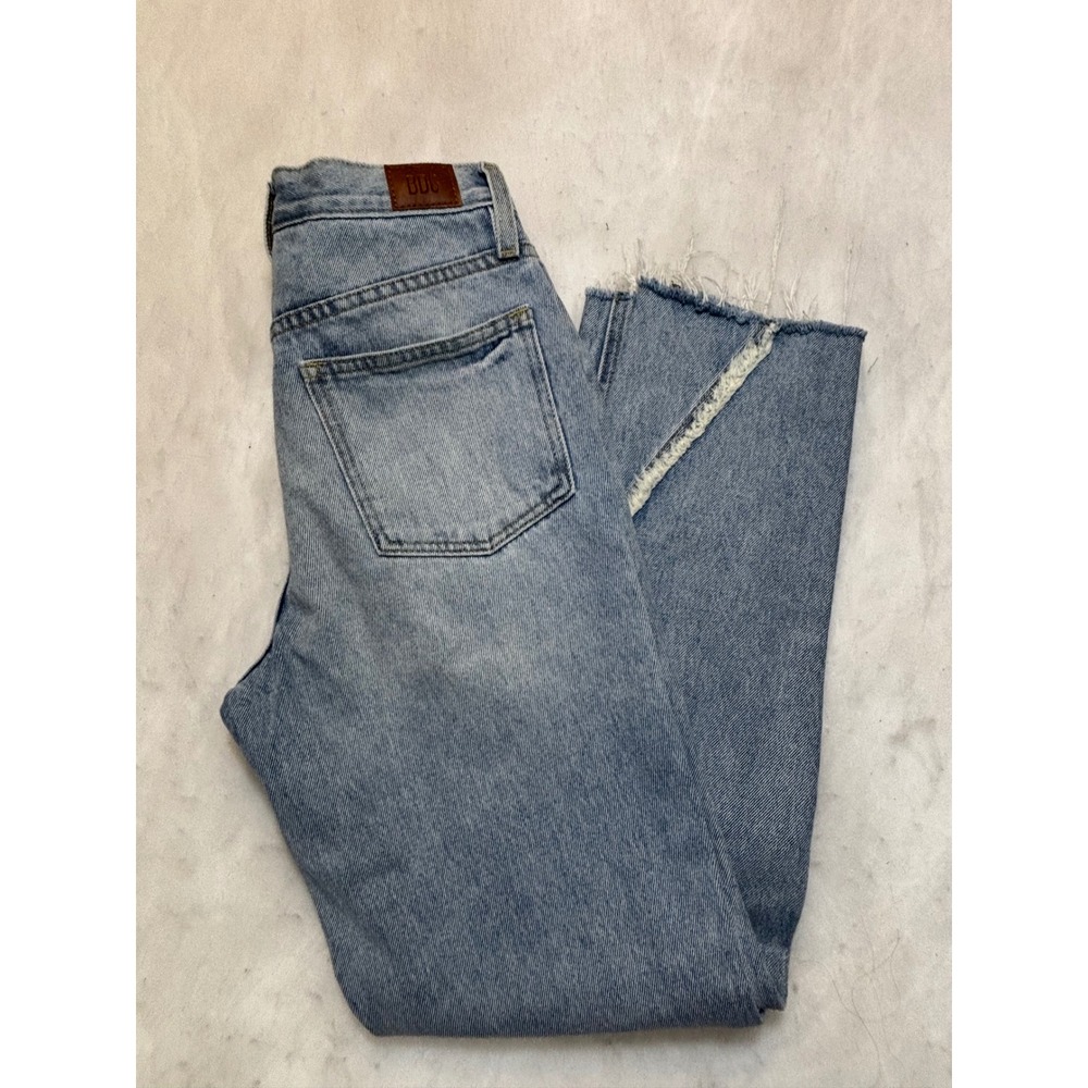 BDG Slim Straight Jeans Light Wash Distressed Raw‎ Hem Size 26